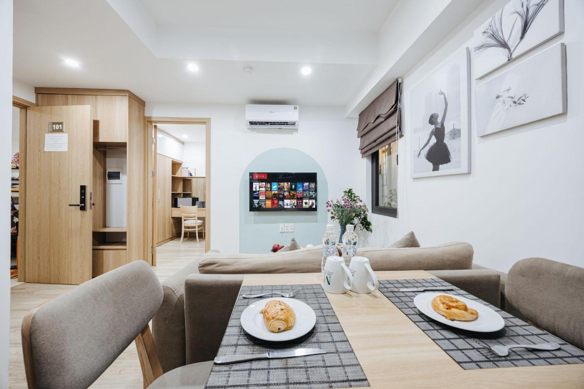 The Euphoria Sophisticated Style - Stay 24H Hanoi Buitenkant foto